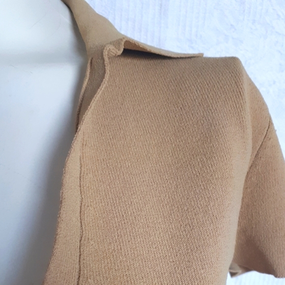 Fitted Knit T-shirt - Picture 4 of 8